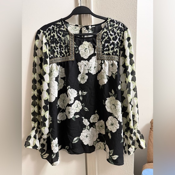 Tops - Floral and Animal Print Women's Top